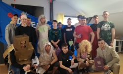 54517394_372595180003187_8328481039131344896_n