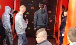 1 (20)